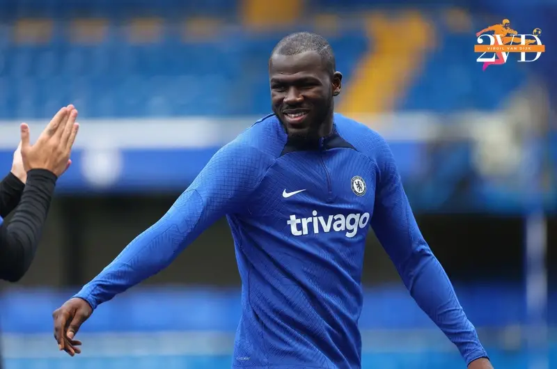 6 Defenders Most Similar to Van Dijk in Style 4 Kalidou Koulibaly